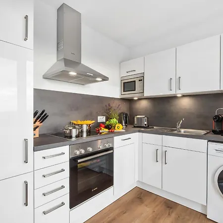 Kaptains Strandhuus Tatil Evi Olpenitz