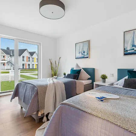 Kaptains Strandhuus Tatil Evi