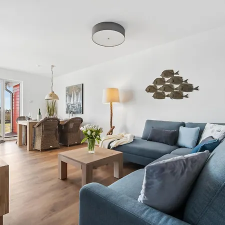 Kaptains Strandhuus Tatil Evi